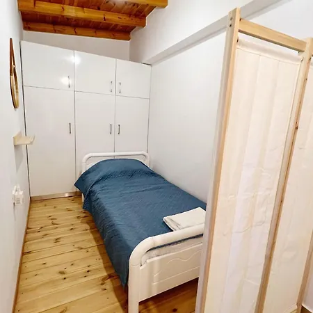 Leonidas' Guest House Neochori  Экстерьер фото